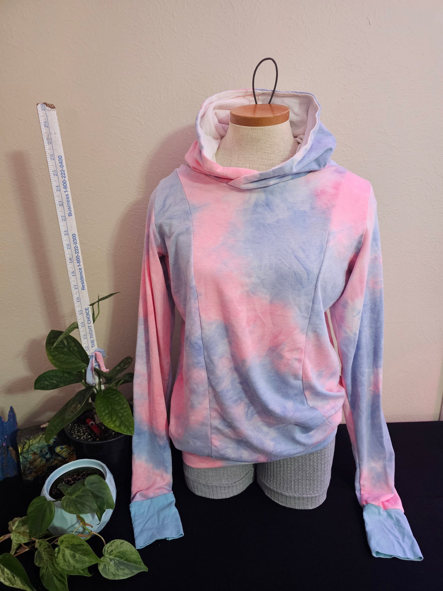 Light Tie-Dye Hoodie